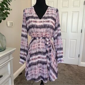 Bebe Small Elegant Tie-Dye Dress